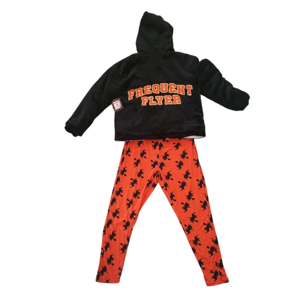 2 PIECE SET HOODIE & LEGGINGS HALLOWEEN SZ XL NWT